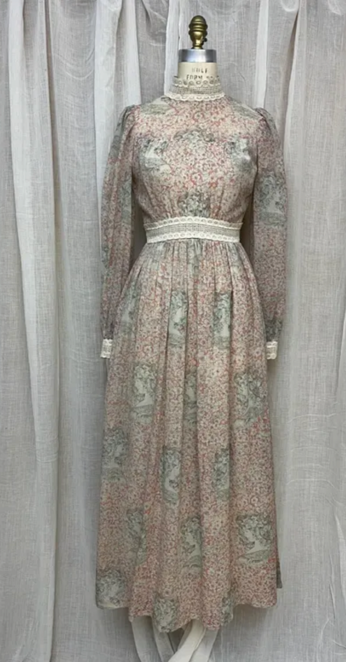 Unique Vintage Long Dress – JENNY-ON-THE-GO