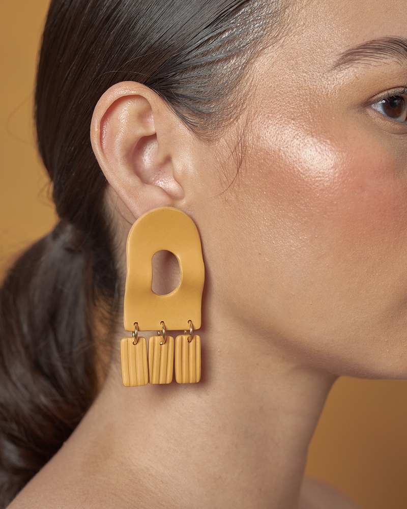 Arco Earrings -