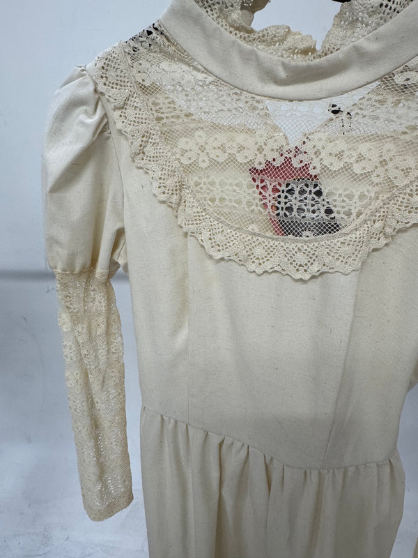 Trim Prairie Dress